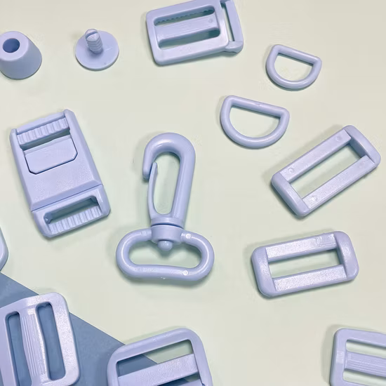 Fivela de plástico de segurança com liberação lateral rápida ajustável de plástico colorido da moda